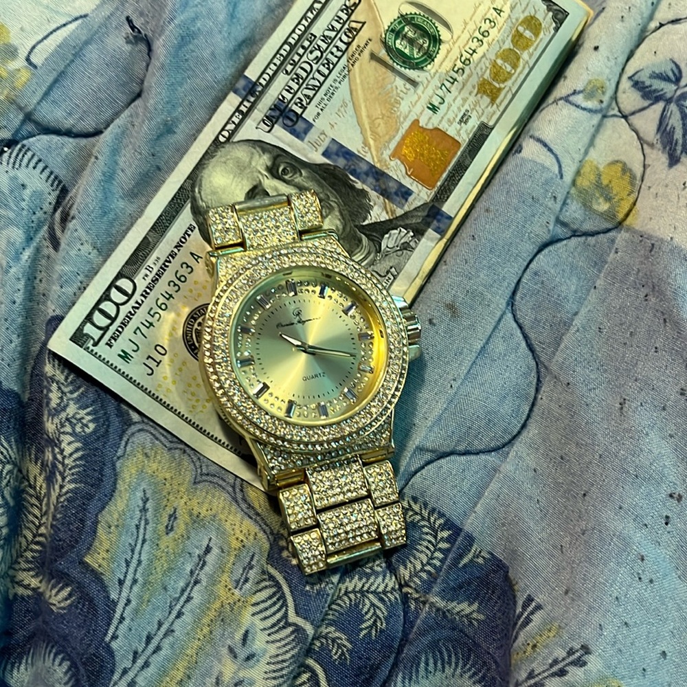 Charles Raymond Quarts Watch